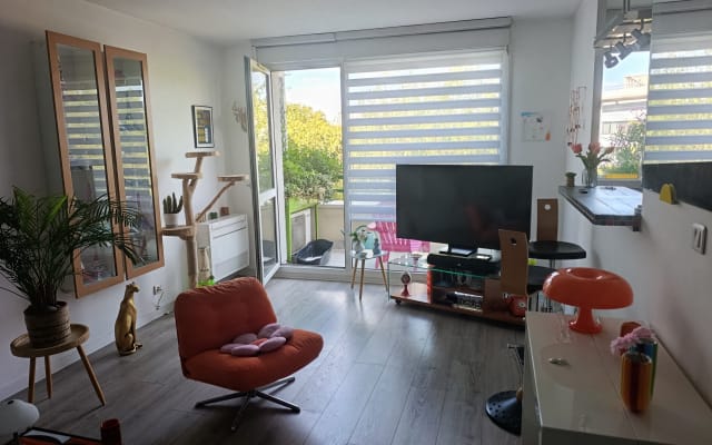 chambre cosy 7 mn de la gare 14 Pleyel direct orly