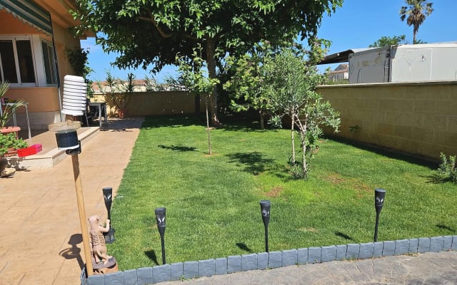 Stile, fascino e comfort • Encanto y Confort • Una casa lontano da...