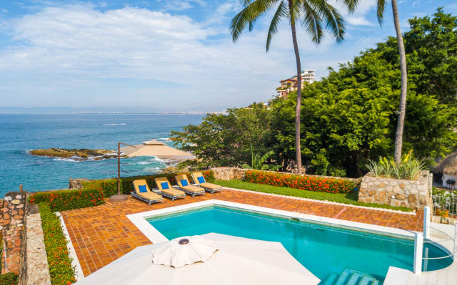 Villa direkt am Meer mit Personal, Aussicht, Schlafzimmern und Klimaanlage - Foto 5