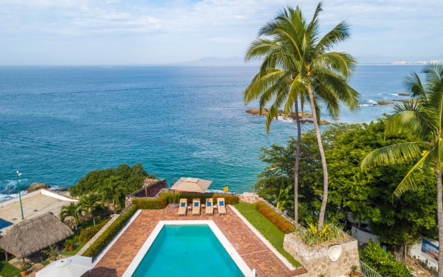 Villa direkt am Meer mit Personal, Aussicht, Schlafzimmern und Klimaanlage - Foto 3