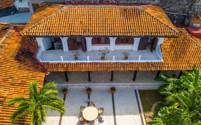 Villa direkt am Meer mit Personal, Aussicht, Schlafzimmern und Klimaanlage - Foto 8