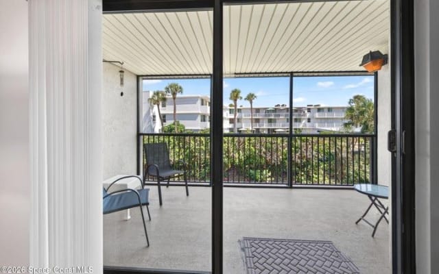 Cocoa Beach furnished condo to share with one other male.