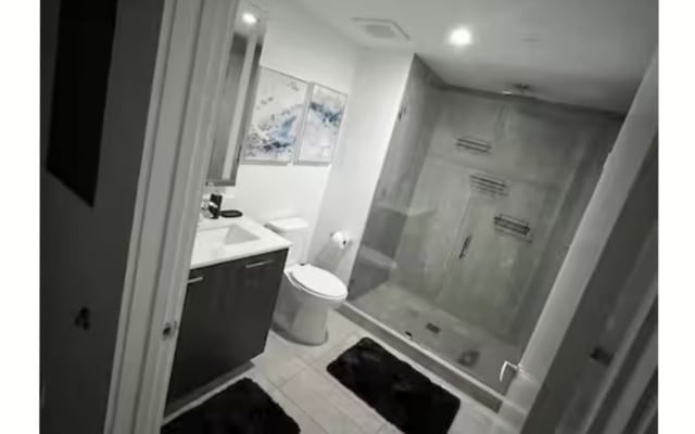 The Downtown Escape Loft  - Picture 2