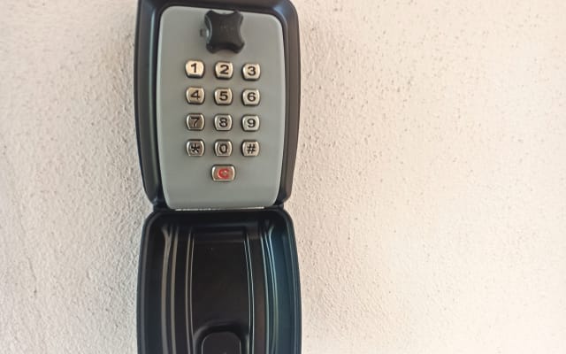 Wohnung zur exklusiven Nutzung mit separatem Eingang – Selbst-Check-in - Foto 7