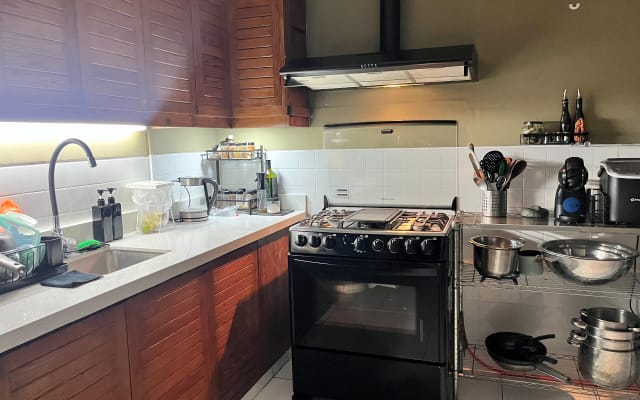 Spacious and cozy room with a terrace in Miraflores