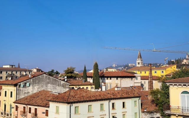 Two-room apartment with a sunny terrace overlooking the rooftops of...