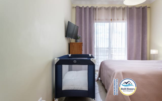 BnB Homes Apartment with Ocean view panoramic Terrace & 2 pools