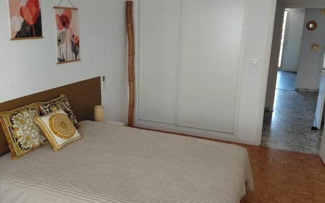 Bonita habitación de 15 m2 con terraza