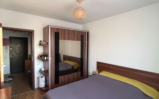 2 bedrooms apartment