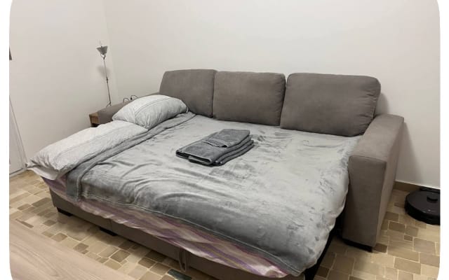 Room near Milano Certosa train station