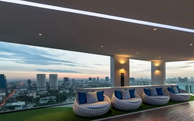 Appartement entier à Thonglor avec piscine à débordement sur le toit et salle de sport - Photo 8