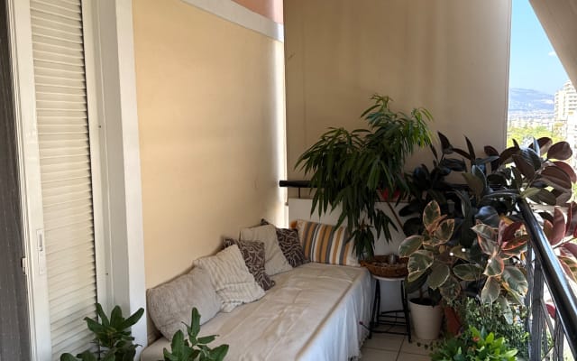 Une chambre agréable et lumineuse située en plein cœur d'Athènes !