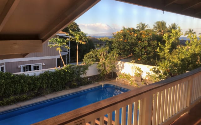 Terrazza privata al piano superiore con ampia vista sul mare e sulle...