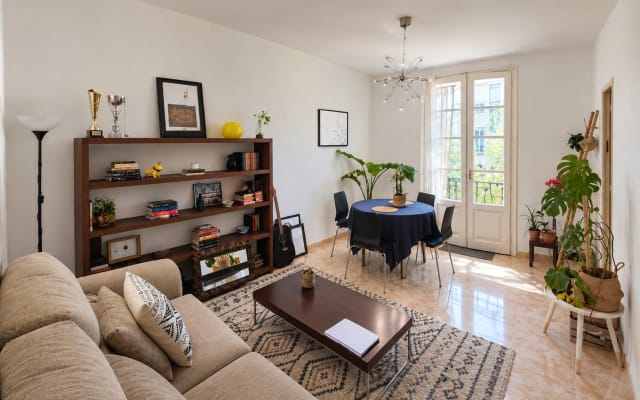Nice and sunny apartment in the center.