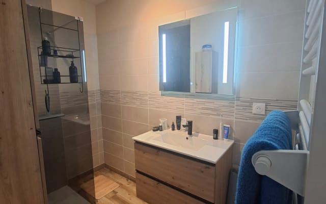 Quarto em uma casa nova
