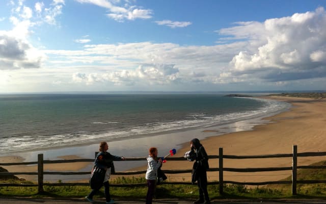 Gower Vista... Gorgeous 3 bed apartment in the heart of Mumbles...
