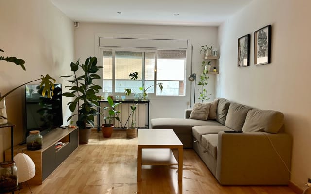 Quarto aconchegante em um bairro residencial agradável e seguro