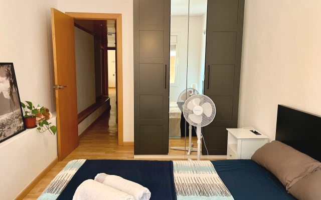 Quarto aconchegante em um bairro residencial agradável e seguro
