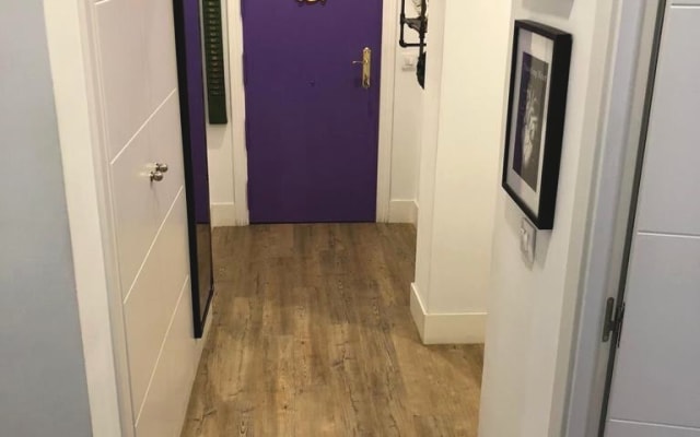 Very cozy 2-bedroom apartment in the city center (palace)