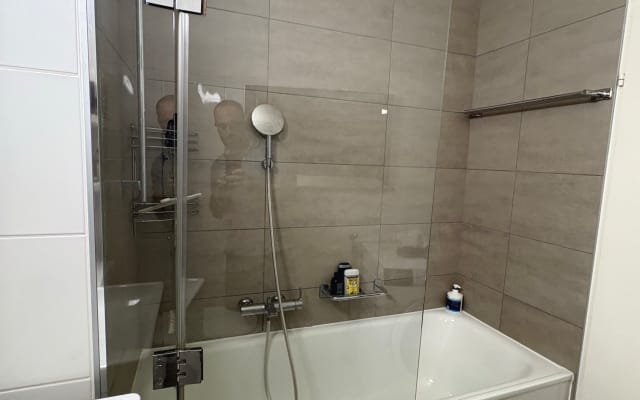 Schöne Wohnung in unmittelbarer Nähe zu öffentlichen Verkehrsmitteln...