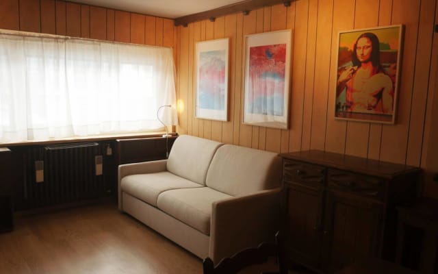 Apartamento céntrico con aparcamiento privado (a 2 minutos a pie de...