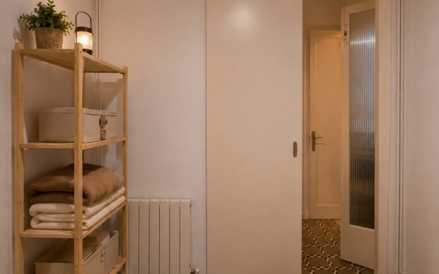 Camera privata con letto matrimoniale vicino alla Sagrada Familia