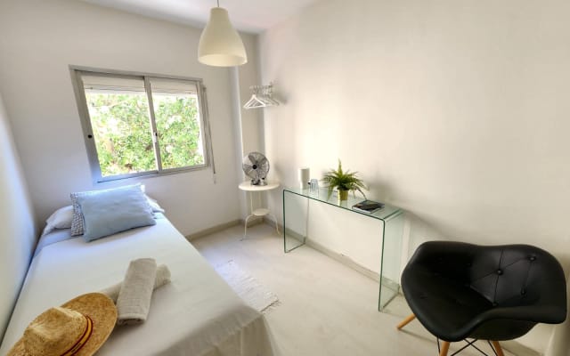 Bright Room | Park Views | Desk | Near Downtown