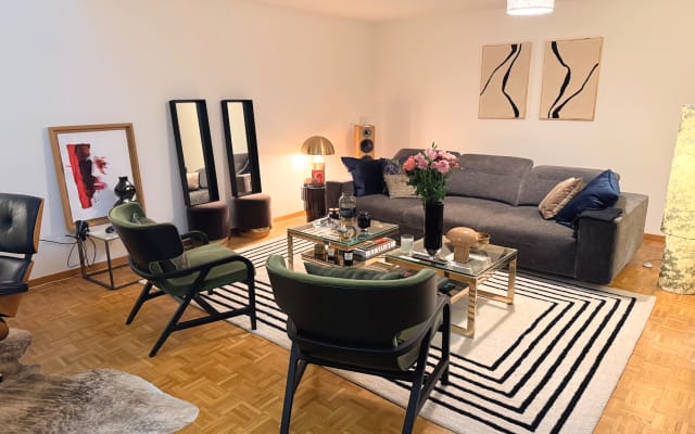 Schöne, elegante Maisonette-Wohnung im Stadtzentrum, 50 Meter vom See...