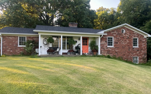 Beautiful rule setting just 10 miles from downtown Louisville
