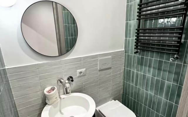 Private room with bathroom in Prati – Vatican City - Picture 2