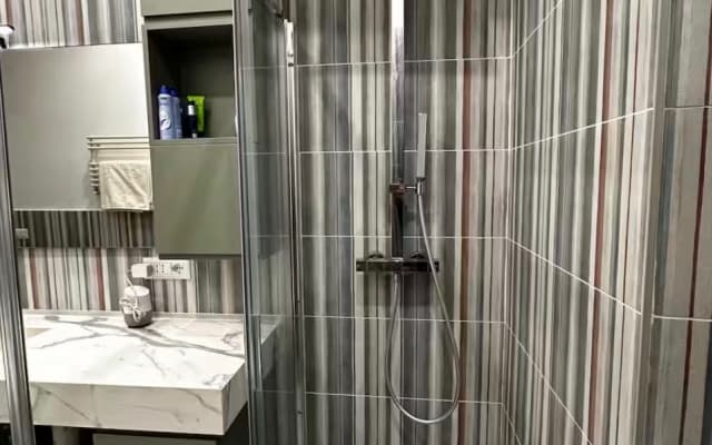 Private room with bathroom in Prati – Vatican City - Picture 2