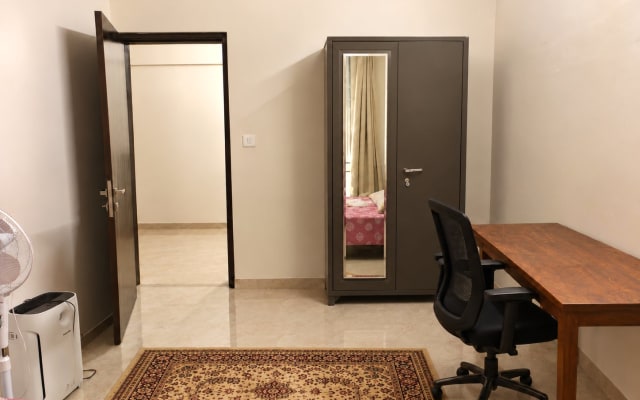 Apartamento bem iluminado, arejado e com uma bela vista da cidade, com design indiano moderno - Foto 31