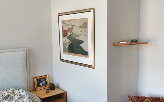 Magnifique appartement de trois pièces, situé en hauteur, à proximité...