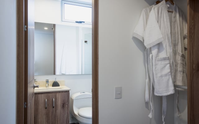 Stylish & Safe Studio in Chapinero