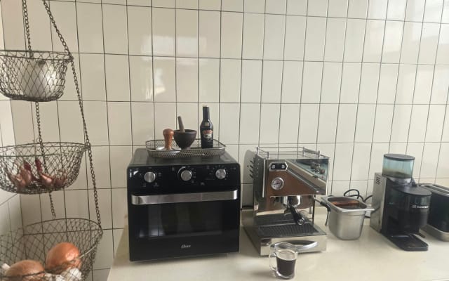 Jack's listing on misterb&b - Good coffee is a must!