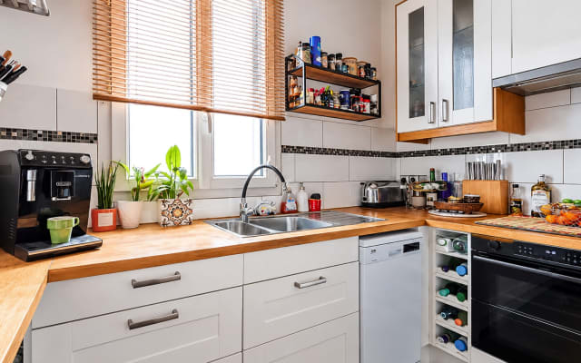Quarto em uma casa grande e incomum, Paris - La Défense