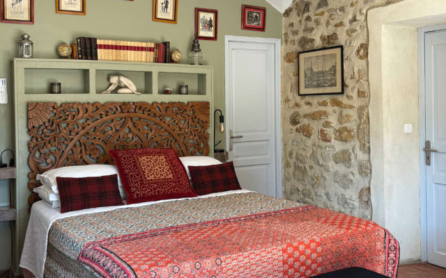 Maison d'hôtes de charme en Provence & Table d'hôtes
Massages et yoga
