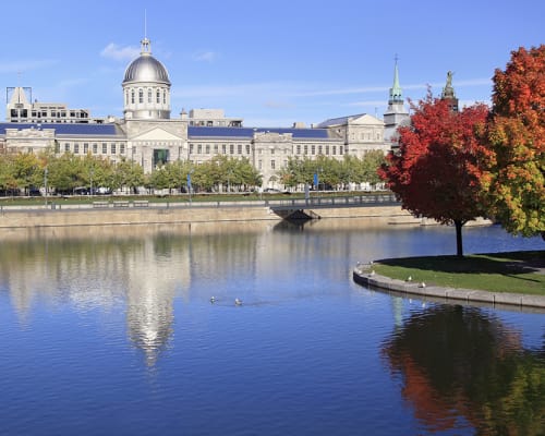 Book a gay hotel in Le Village