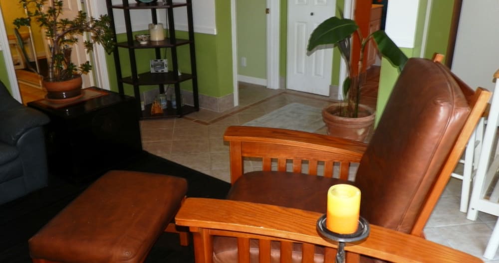 Ron's listing on misterb&b - h********_d09eb7c85c383afdf8d45f1dff02f******** ebf