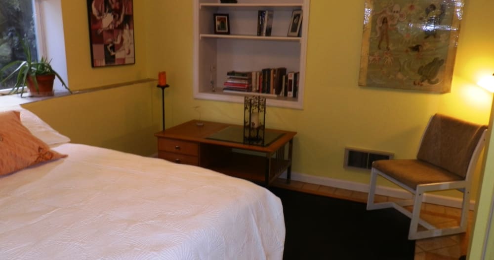 Ron's listing on misterb&b - h******** c97e6b5bf3136d0df******** ed8acb809fb71