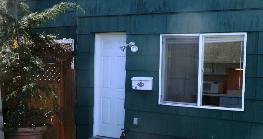 Ron's listing on misterb&b - h******** e574c3115bf890b******** e7c******** ee2