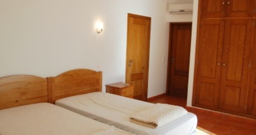 Algarve - 3 bedroom villa with pool next to beaches - Picture 38