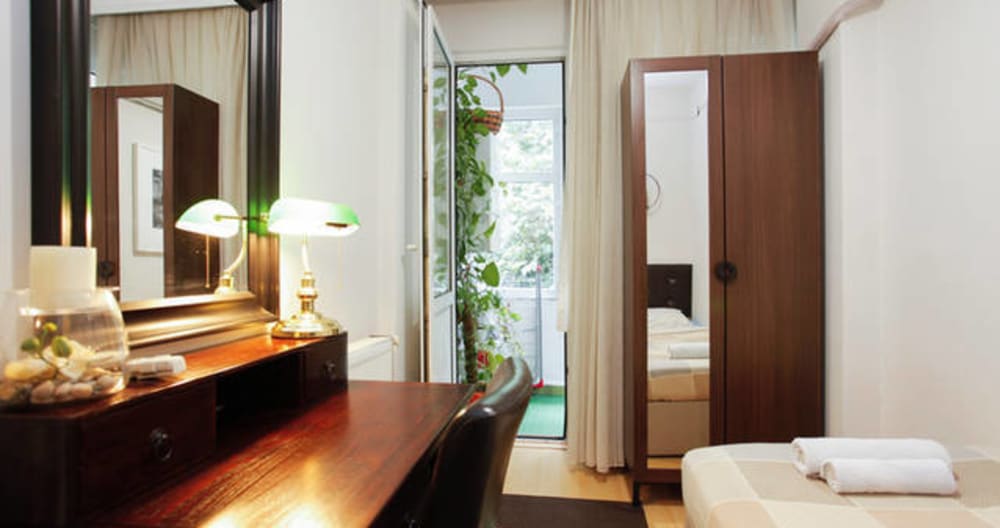 Private Single Room in center Taksim / Cihangir - Picture 2