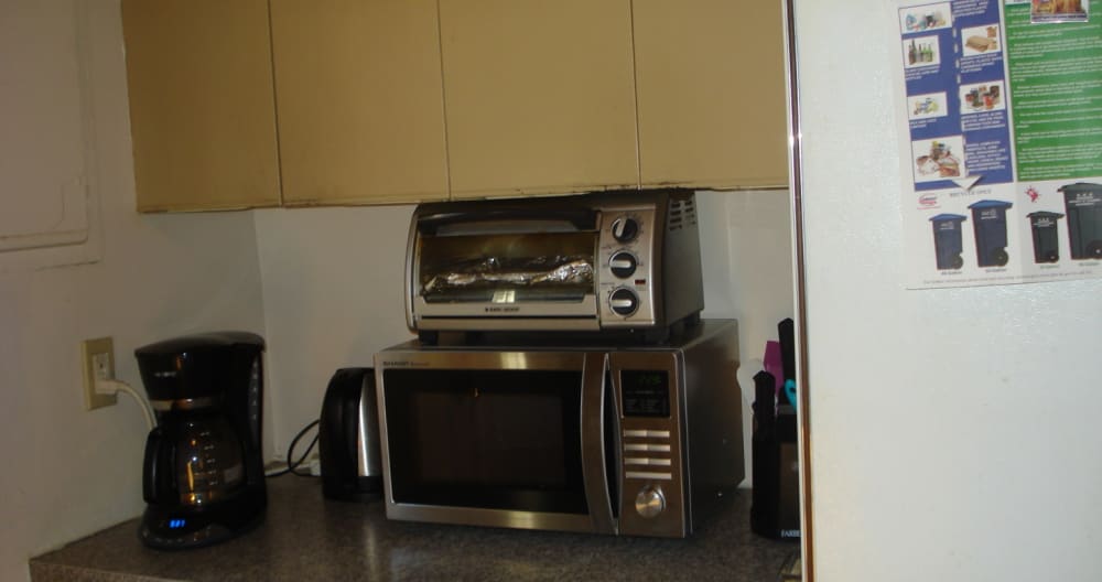 Metro convenient apt - Picture 6
