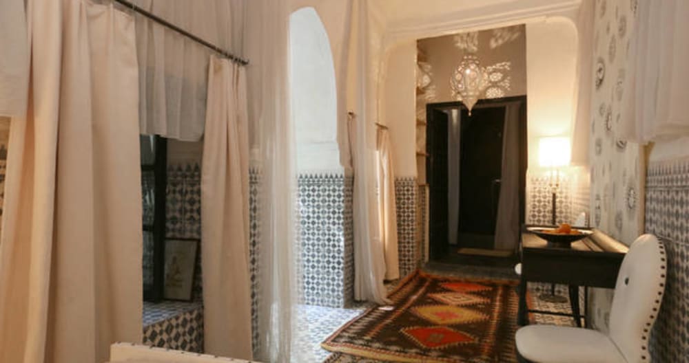 Amplia habitación doble con baño. - Foto 8