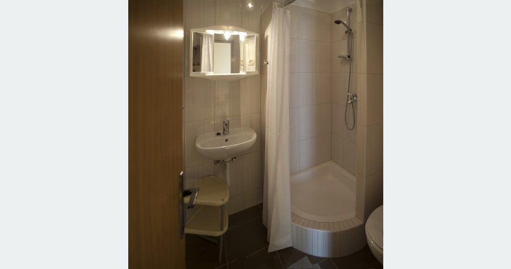 Entspannendes DB-Zimmer mit Balkon - Foto 3