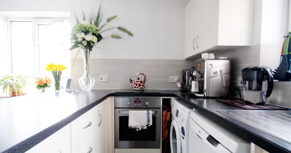 Modern, relaxing, central room - Picture 5