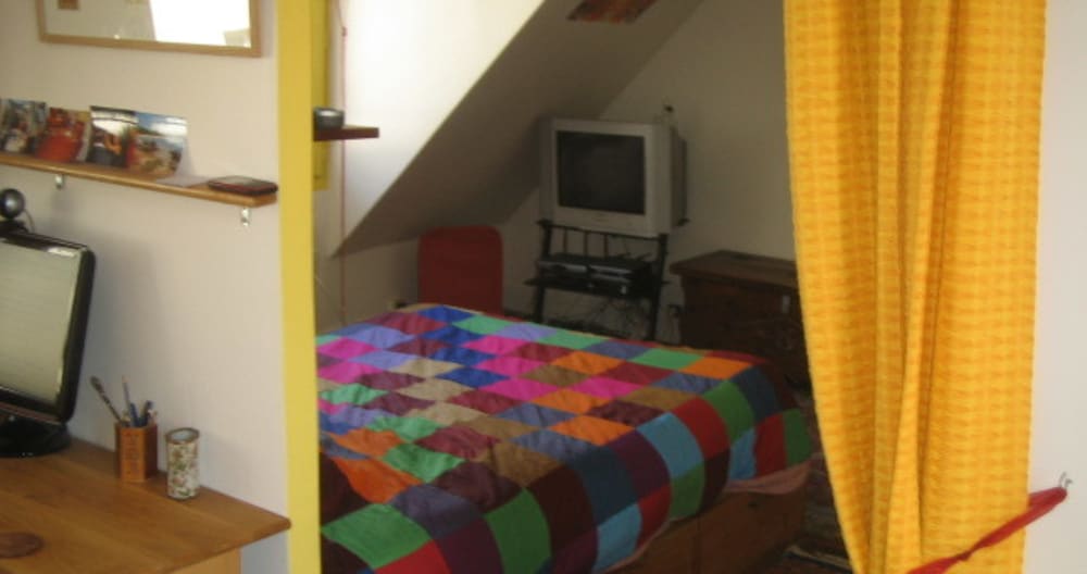 Marais quiet and sunny apartment - Picture 1