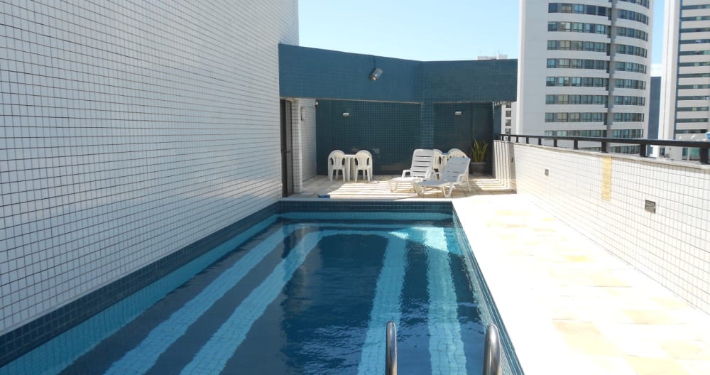LUXUOSO QUARTO E SALA MOBILIADO/Luxury Flat in front of the Beach - Foto 18