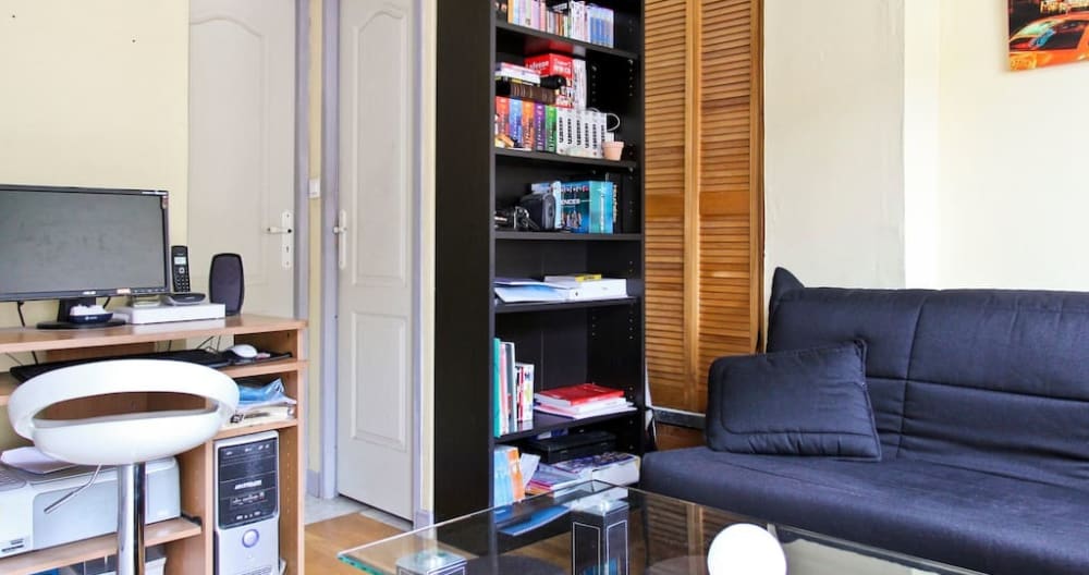 2 rooms, quiet, terrace, hill view - Foto 2